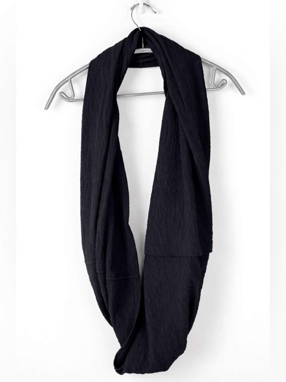 Lululemon Vinyasa Scarf Black Infinity Wrap Snap OS